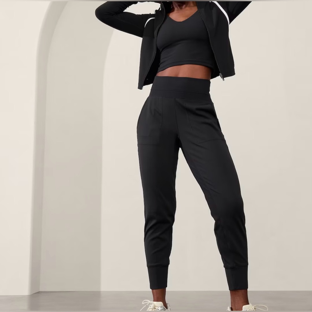 Athleta Venice High Rise Jogger NWOT Size XL Black 🖤